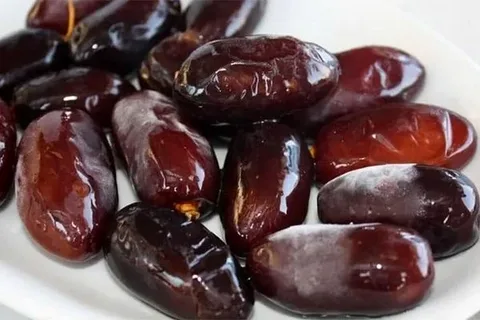 تصویر 3 از فروش خرما پیارم زرد + قیمت خرید به صرفه